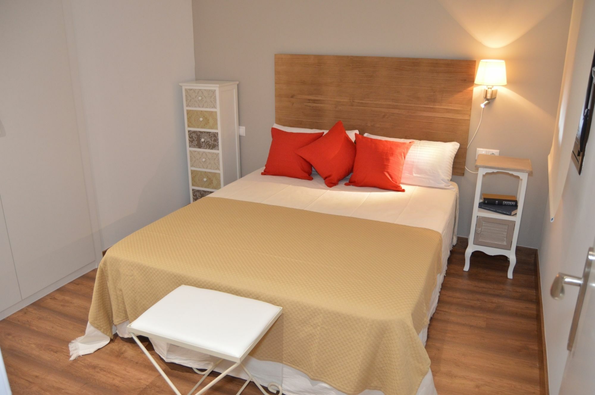 Tarragona Suites Mediona Exteriér fotografie